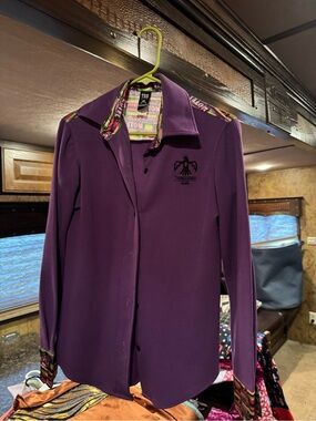 TBB button down
